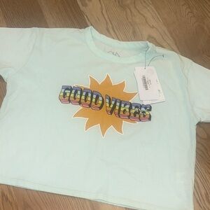 Chaser Mint Tee with Sunburst 'Good Vibes' Graphic NWT